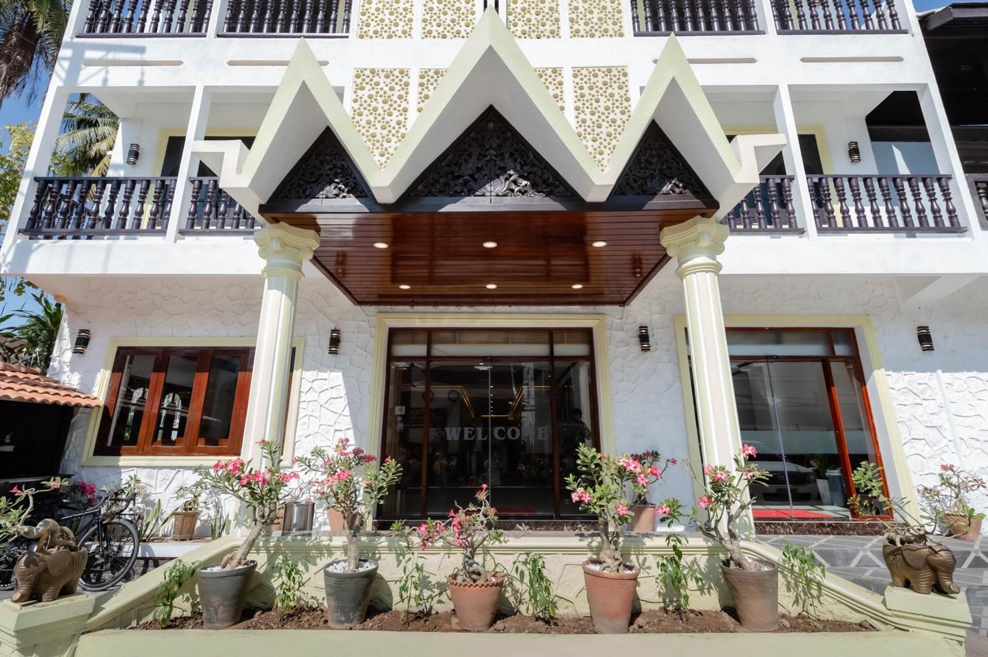 Luangprabang Center Hotel Exterior foto